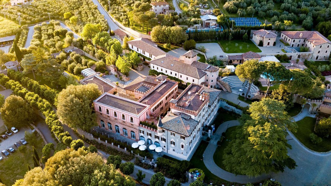 Borgo Dei Conti Resort Relais & Chateaux Perugia Bagian luar foto